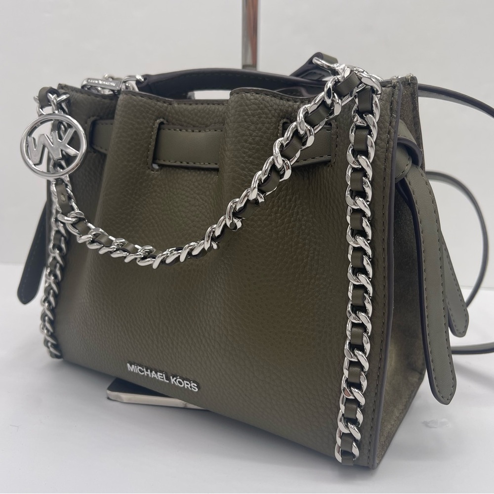 MICHAEL KORS Mina Small Chain Convertible Crossbody XBody Bag
Olive Belted Chain - Picture 1 of 16